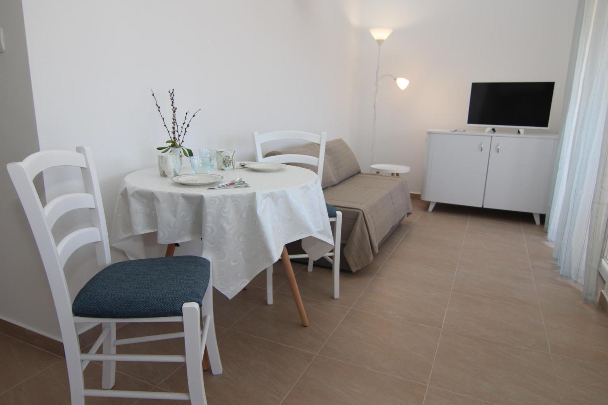 Family Apartments House Damir Pag Town Zewnętrze zdjęcie